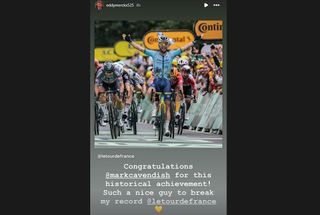 Eddy Merckx congratulates Mark Cavendish