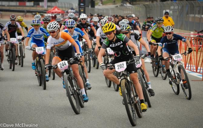 Mary McConneloug (Kenda Stans NoTubes) taking the hole-shot
