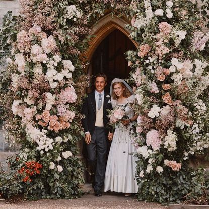 princess beatrice wedding dress