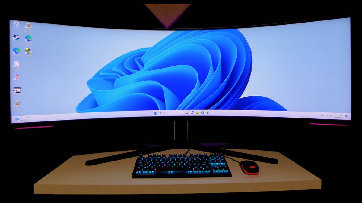 57 Odyssey Neo G9 Dual 4K UHD Quantum Mini-LED 240Hz 1ms(GtG) HDR 1000  Curved Gaming Monitor
