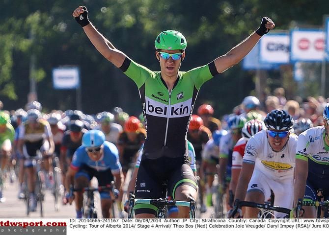 Theo Bos (Belkin) celebrates the win