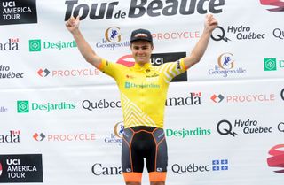 Alexander Cowan in yellow at Tour de Beauce