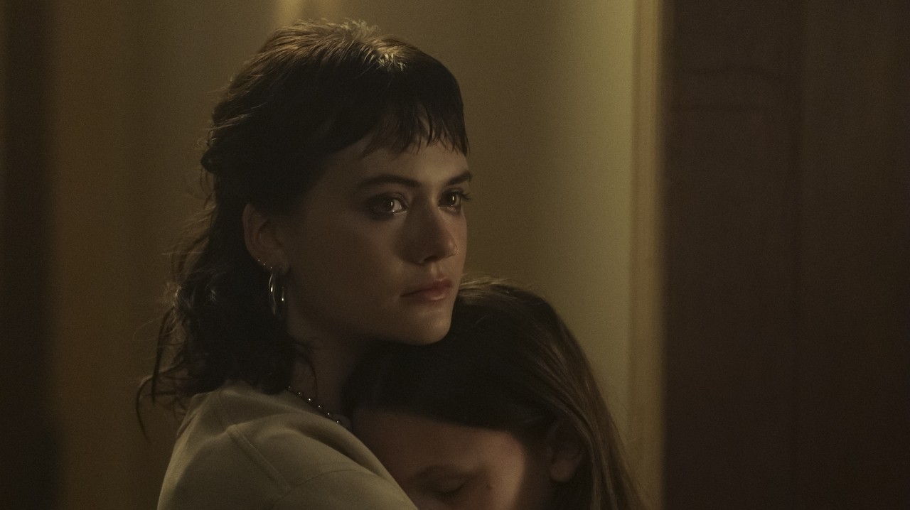 Emilia Jones in Task