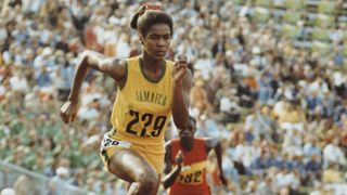 Yvonne Saunders of Jamaica starts the quarter final heat 2 of the Women's 400 metres competition on 2nd September 1972 during the XX Summer Olympic Games at the Olympic Stadium in Munich, Germany. (Photo by Tony Duffy/Allsport/Getty Images)