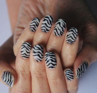 @imarninails zebra nails