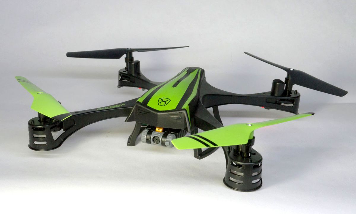 Skyrocket Toys Sky Viper v950STR & v950HD Drone Review | Tom's Guide