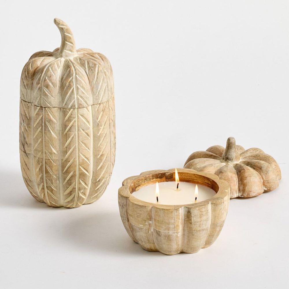 Wooden pumpkin candle 