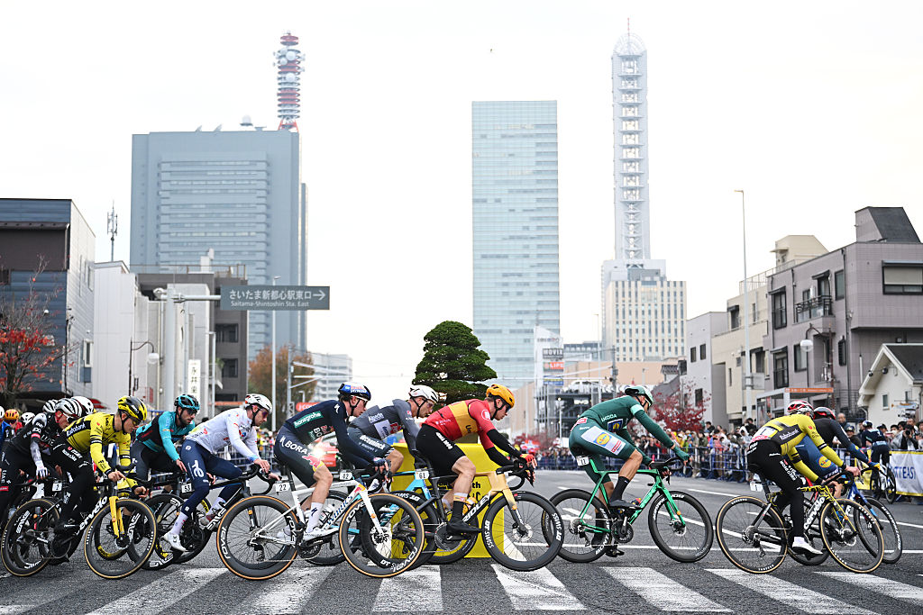 Picnic-PostNL men's and women's WorldTour licence initially limited to single year as full list of 2026-2028 WT teams released