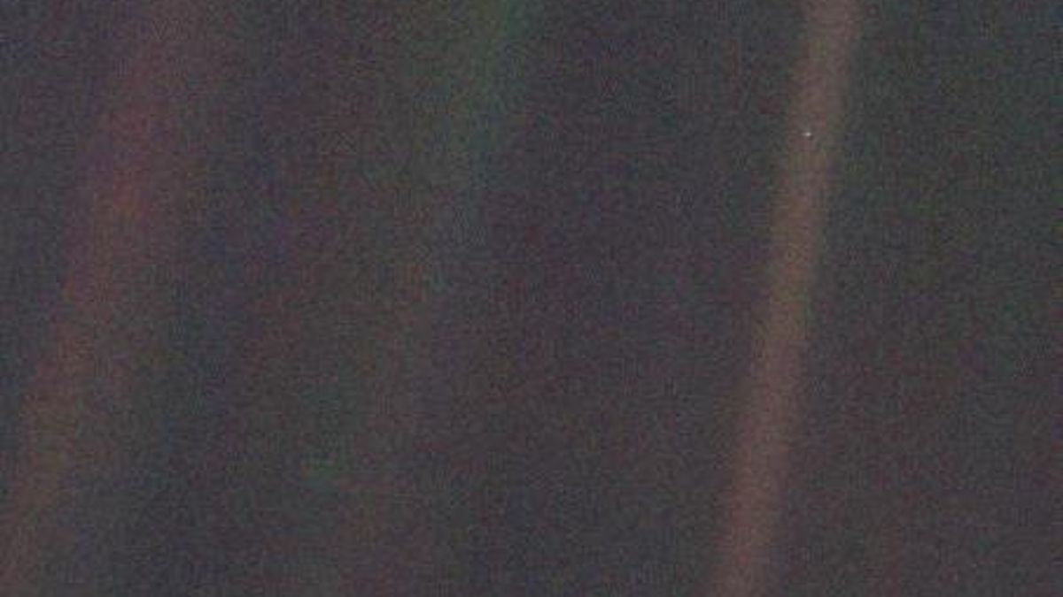 Pale Blue Dot: ภาพวันวาเลนไทน์ที่เป็นสัญลักษณ์ของโลกเปลี่ยน 35 วันนี้