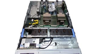 A photograph of the internal design of the Dell EMC PowerEdge R750xs