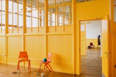 yellow room in Kinning Park Complex