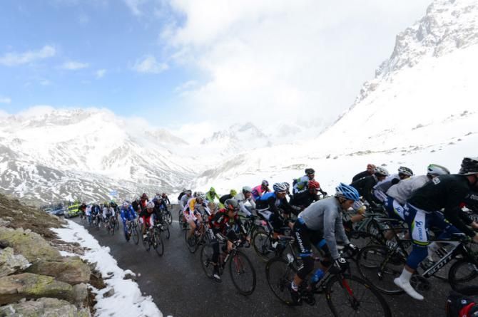 Nathan Haas (Garmin Sharp) tackles the Galibier on Stage 15 of the Giro d'Italia
