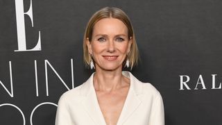 naomi watts with a short blonde bob which is a youthful hairstyle