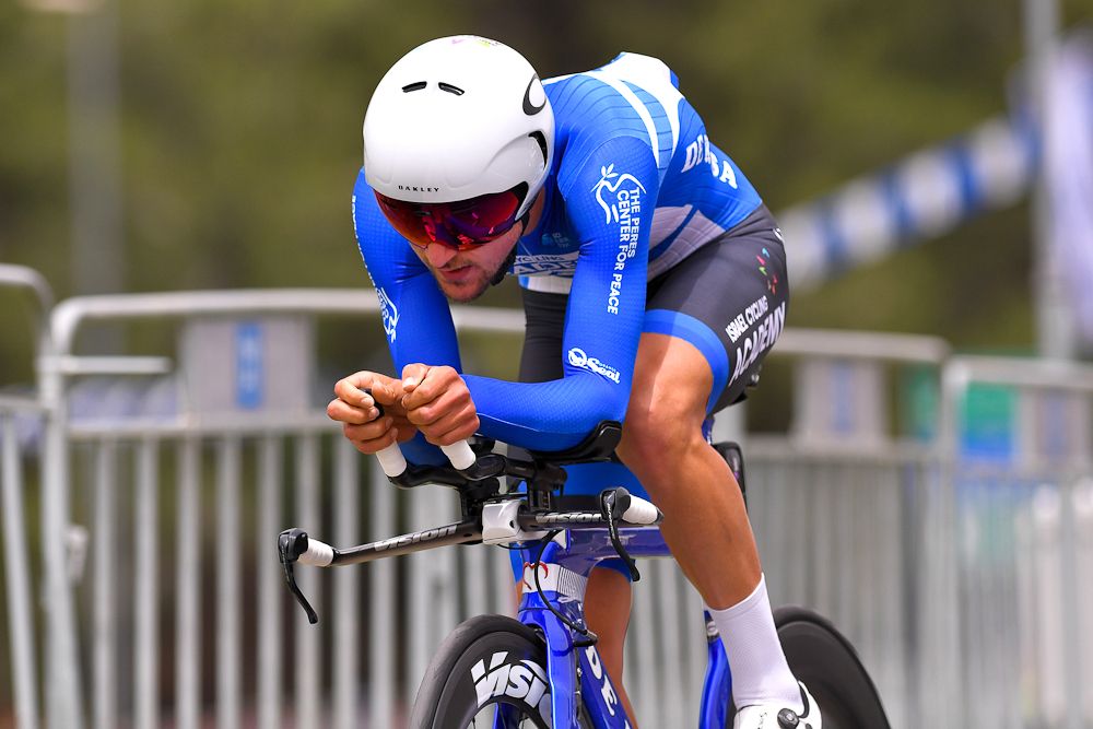 Guy Sagiv races to the line during stage 1 at the 2018 Giro d'Italia