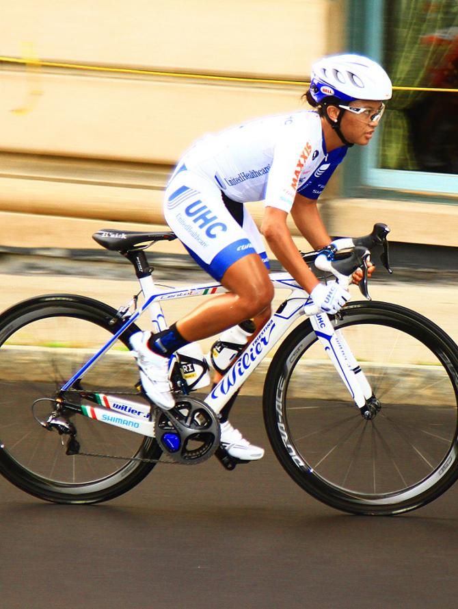 Coryn Rivera (United Healthcare Pro Cycling) a hot favorite for the evening, puts some pain on the field