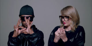 Finger Tutter and Taylor Swift in Shake It Off music video