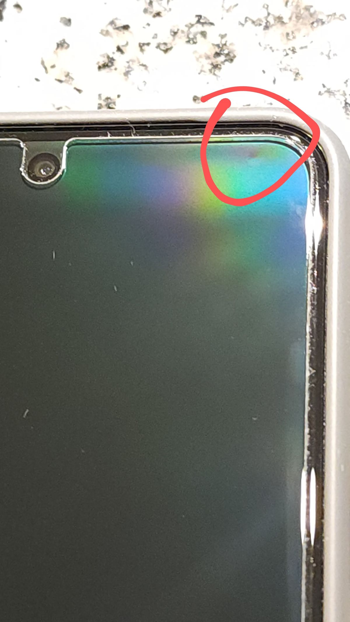 Pixel 8 screen dents
