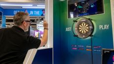 Winmau Autodarts (played by Rik Henderson)