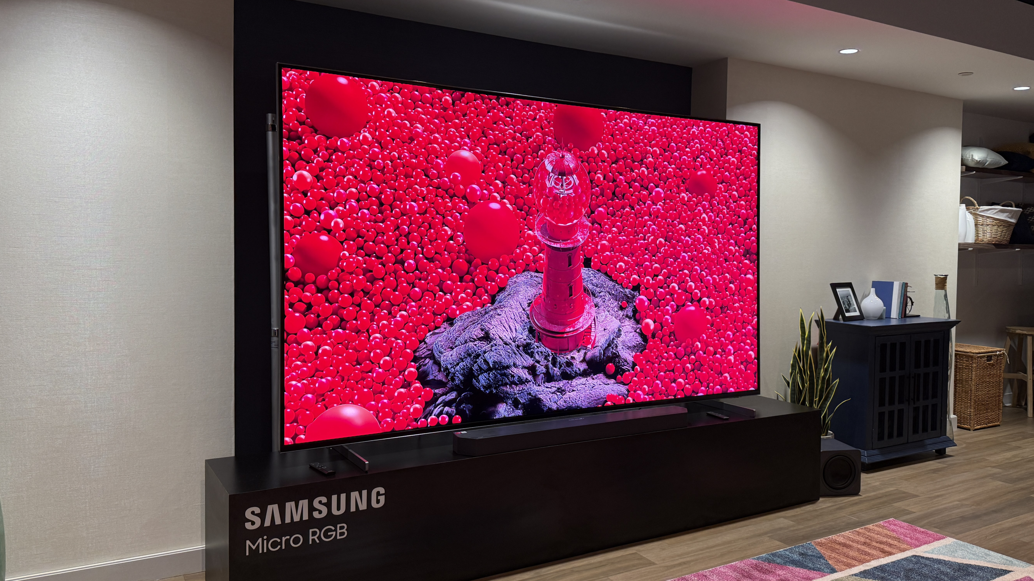 Samsung 115-inch micro-RGB TV first look