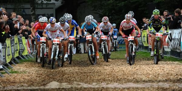 The elite women's XC starts.