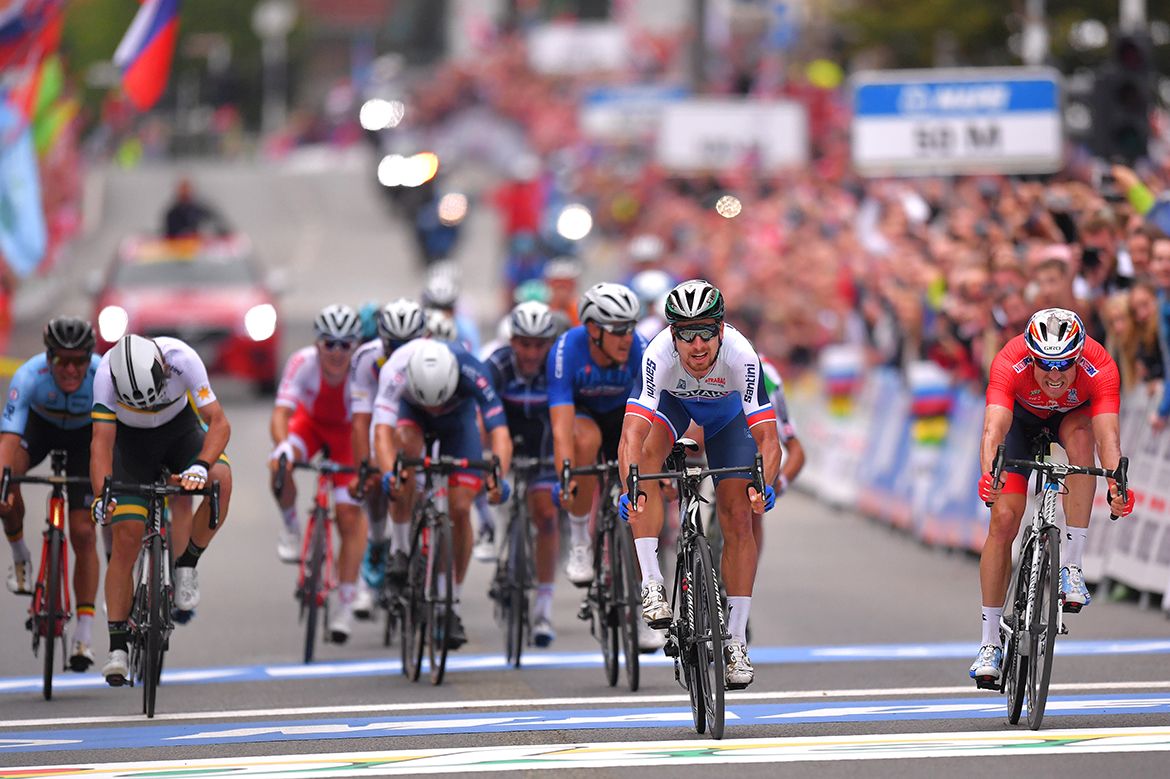 Peter Sagan and Alexander Kristoff go head to head for the world title