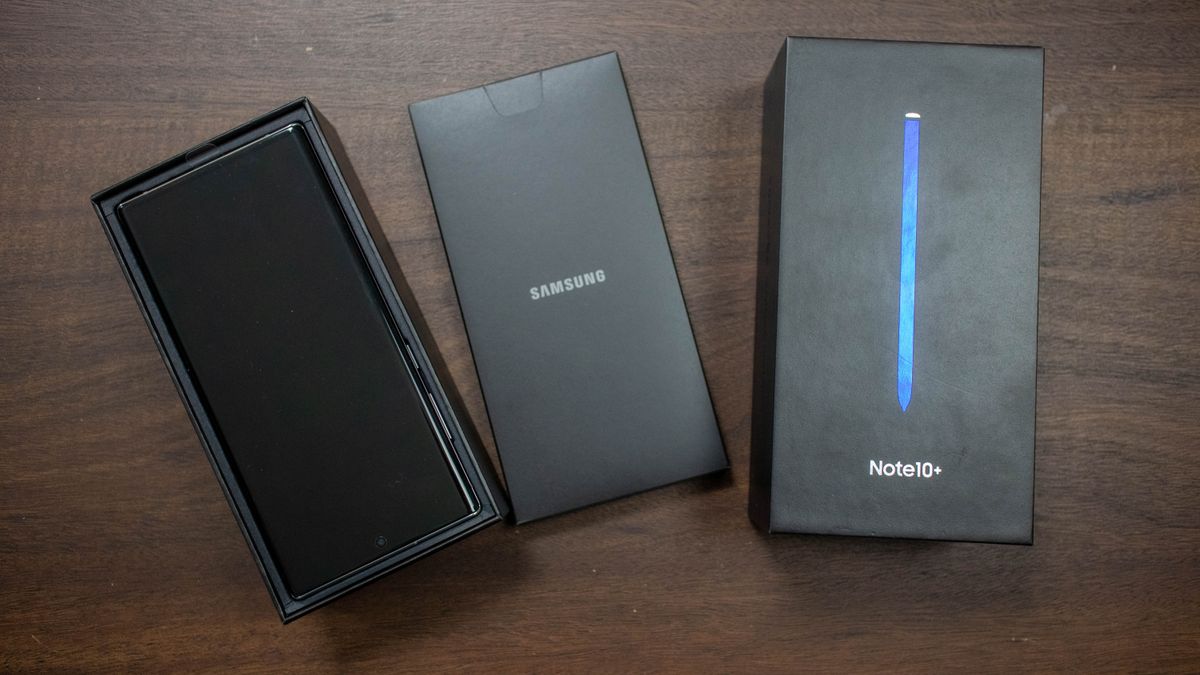 Samsung Galaxy Note 10 unboxing