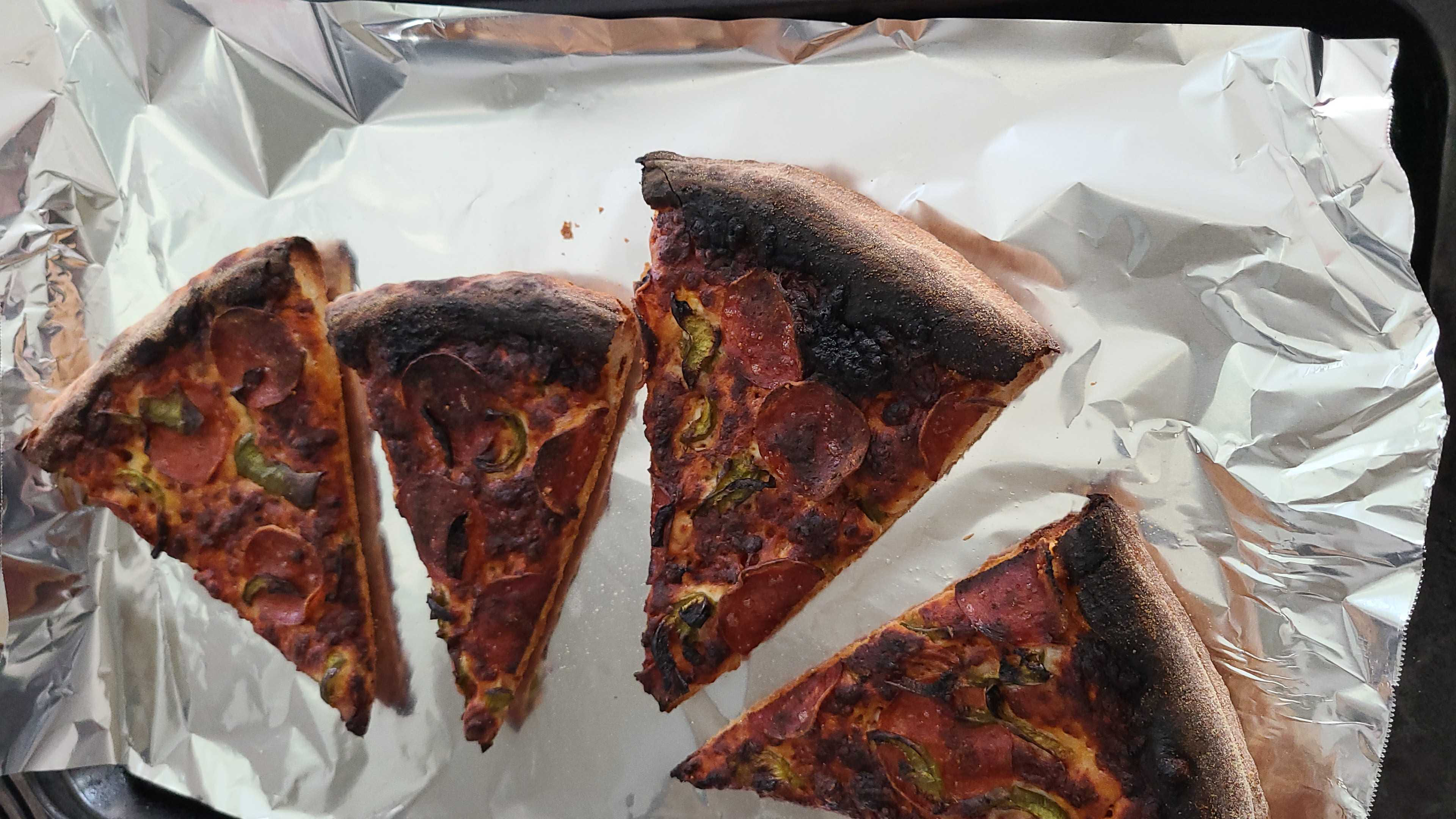 Steven's burned-ass pizza