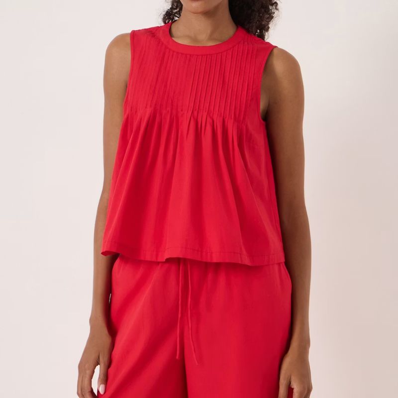 Image of red top