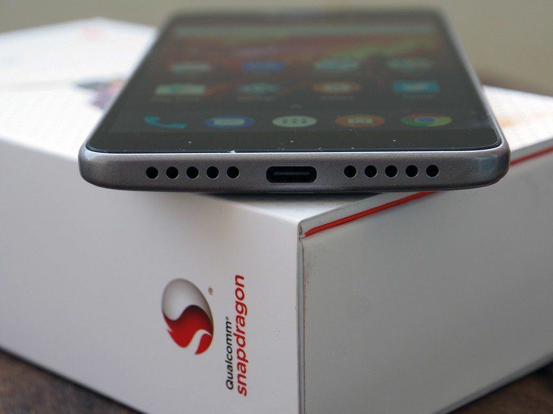 Smartron srt.phone