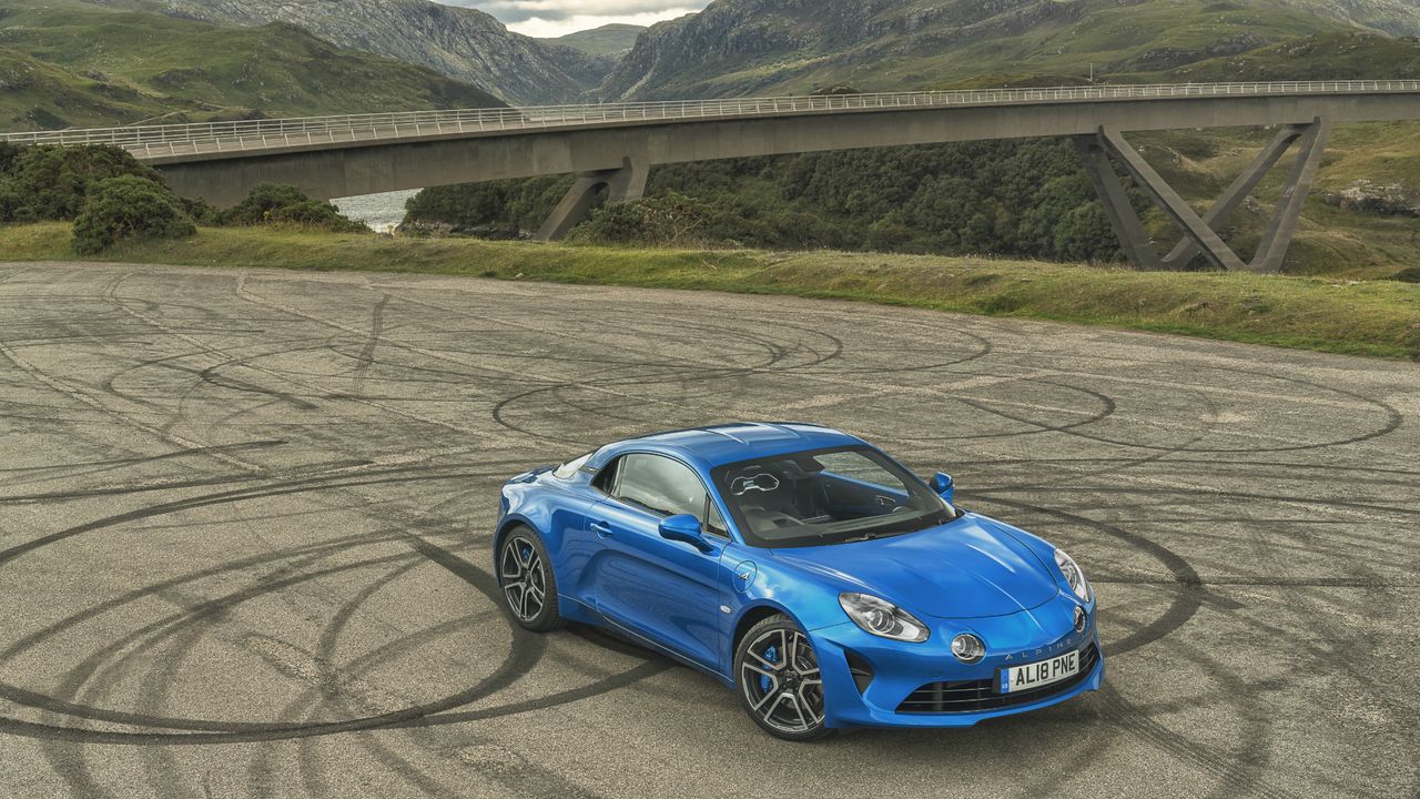 alpine A110