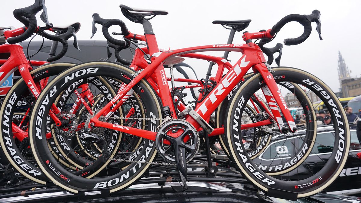John Degenkolb's spare Trek Madone atop one of the Trek-Segafredo team cars