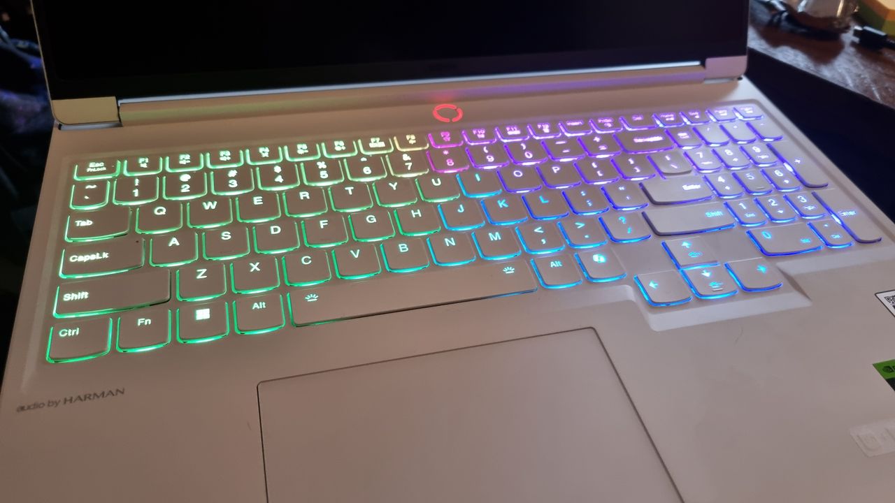 The RGB keyboard of the Lenovo Legion 7 16IRX9