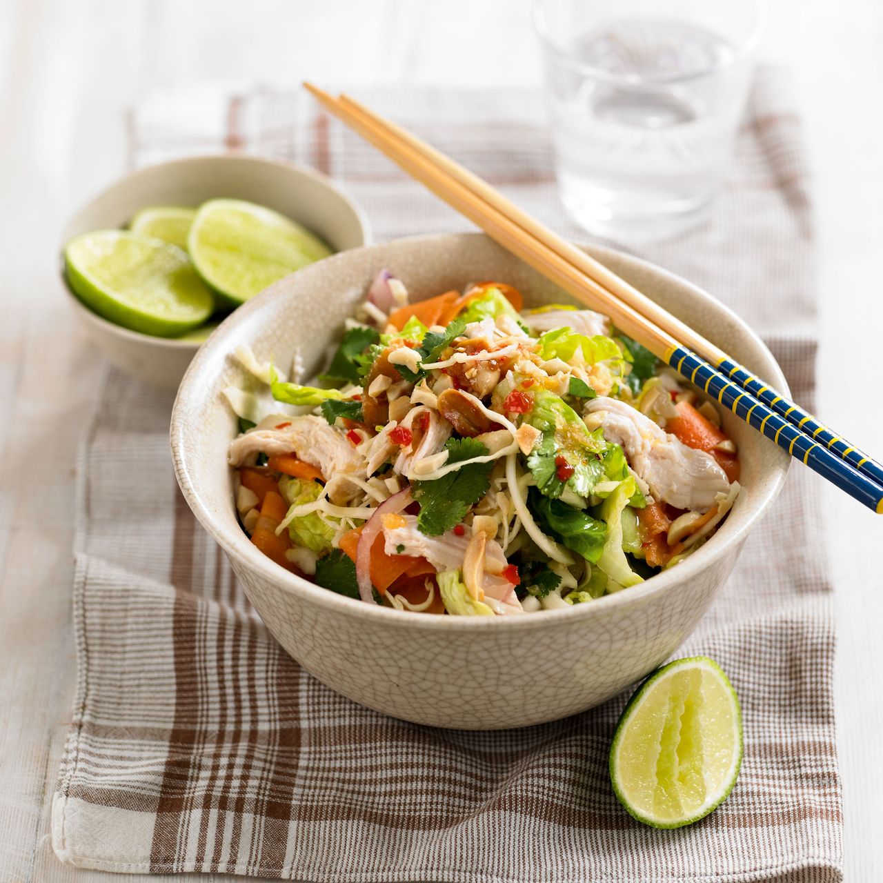 quick recipes-Thai chicken salad-peanuts-ginger-Woman&amp;home