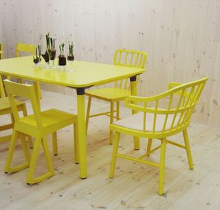 NC Nordic Care dining room set in yellow
