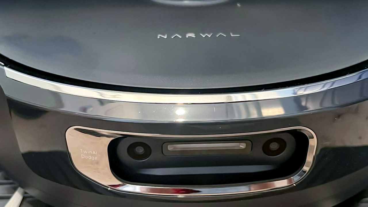 The front of the Narwhal Flow 2