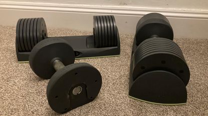 The JAXJOX DumbbellConnect tested by our Fit &amp; Well writer