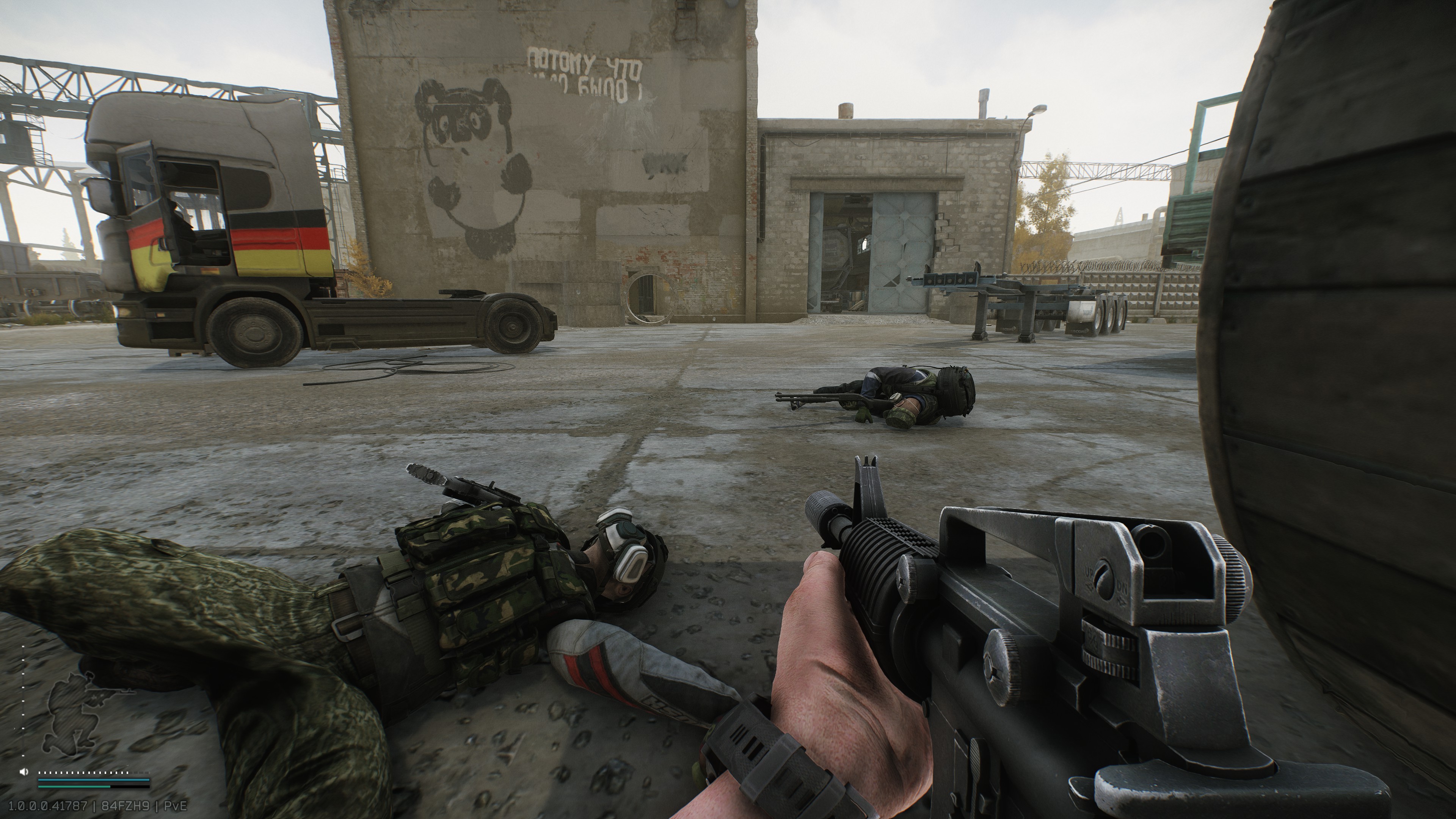 A player looks out over their surroundings in Escape from Tarkov.