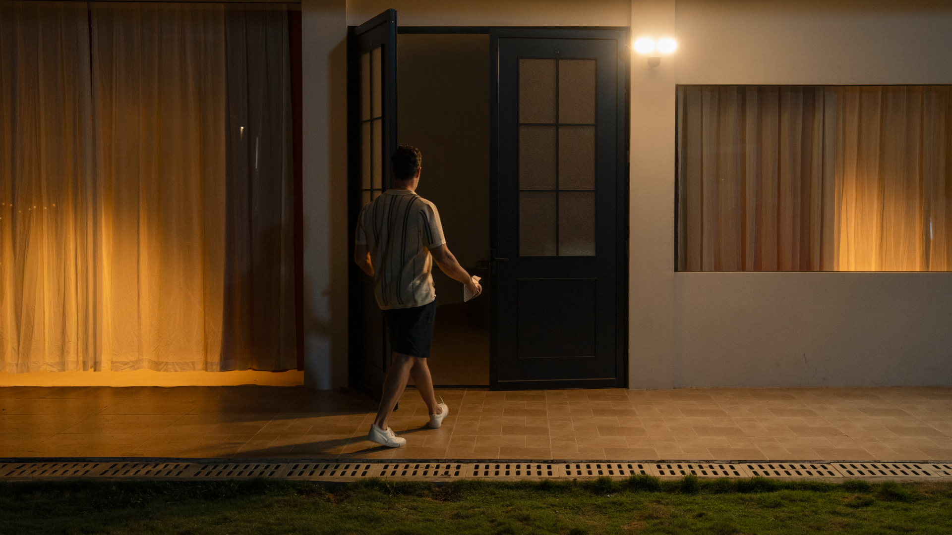 Reolink TrackFlex Floodlight WiFi Camera