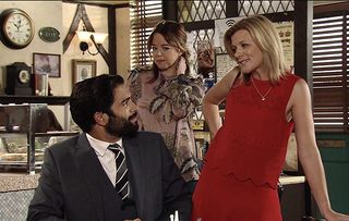 Imran’s faced with Leanne and Toyah in the cafe