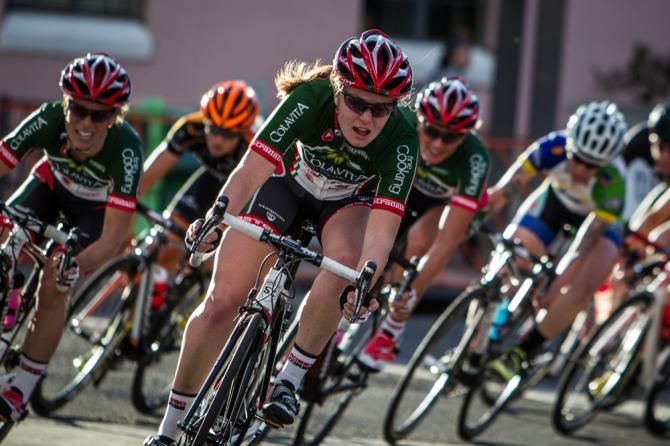 Colavita works to control the front.