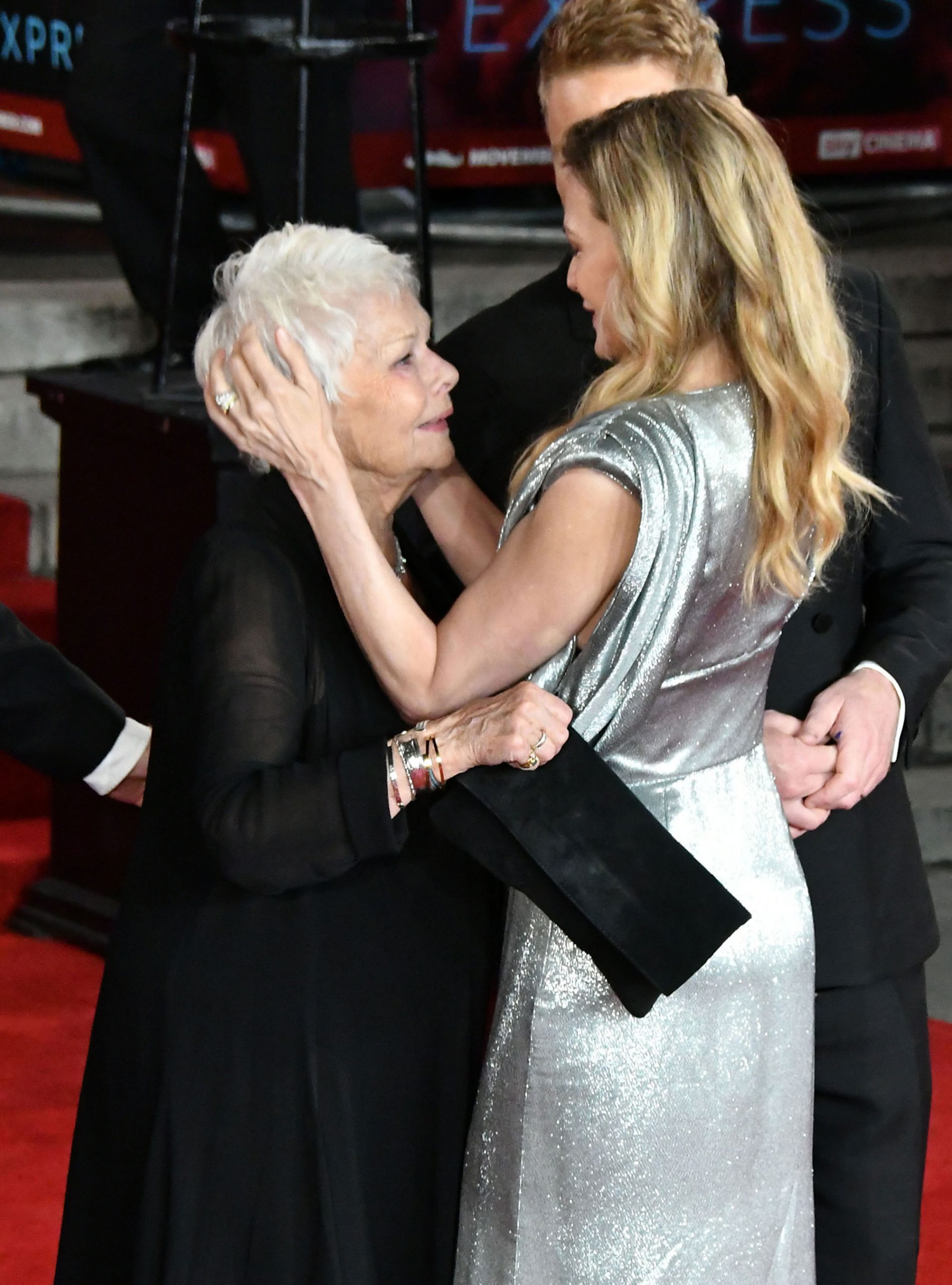 Judi Dench Made Michelle Pfeiffer Cry But The Reason Is Actually Really ...