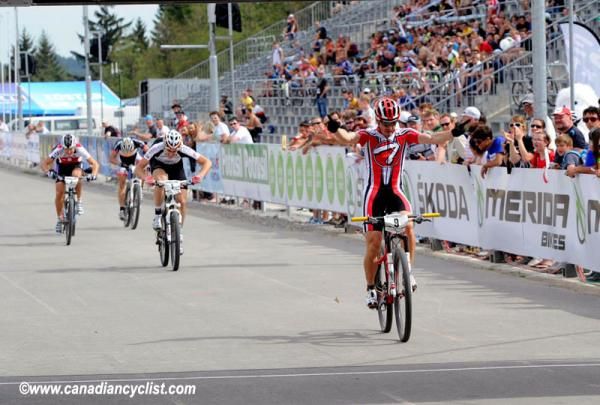 Sepp Freiburghaus (Thoemus Racing Team ) wins