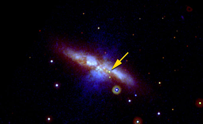 Supernova SN 2014J in Three Different Exposures