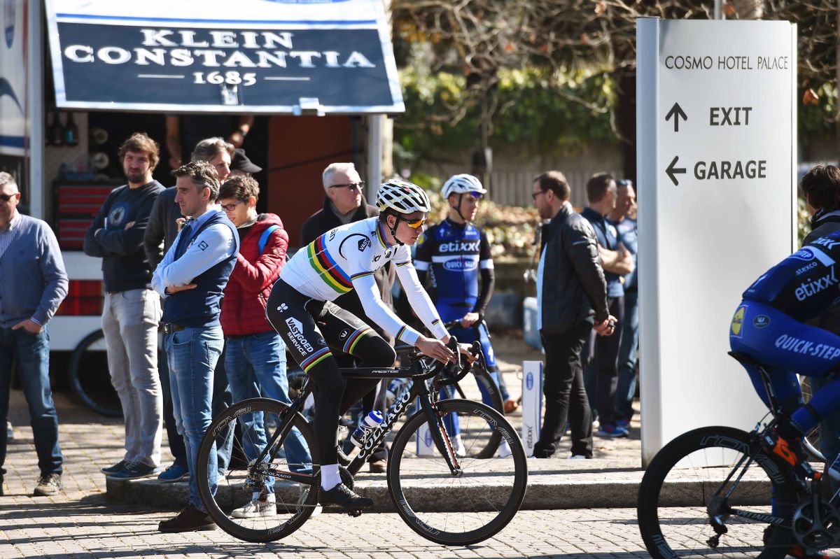 Wout Van Aert joins the Etixx training ride
