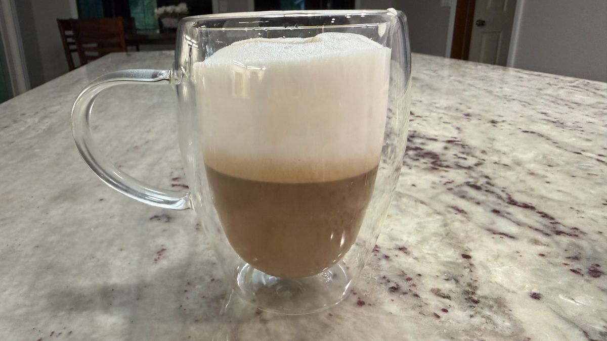 Braun OptiBrew Pro coffee shot and frothed milk