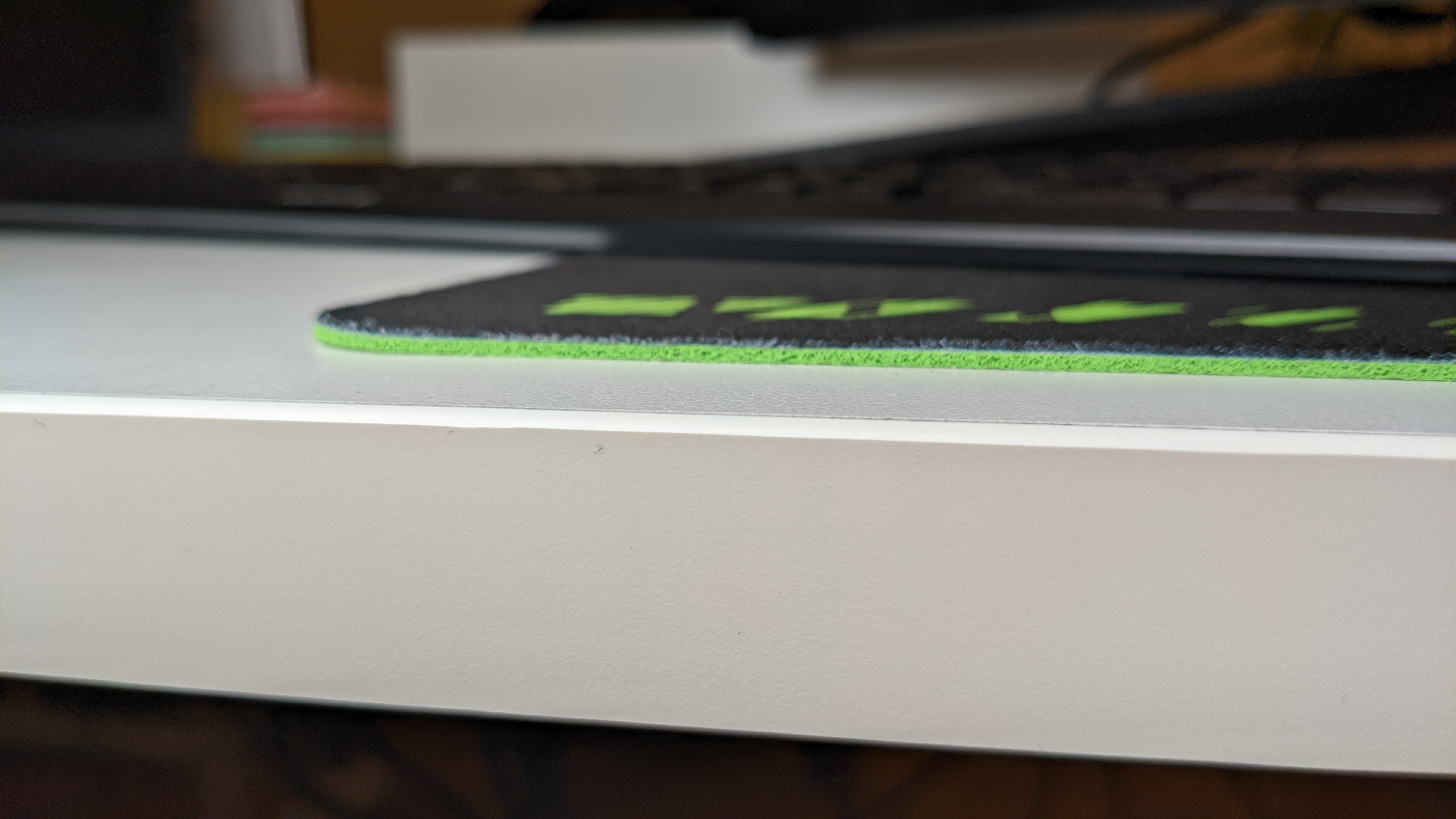 FlexiSpot E8