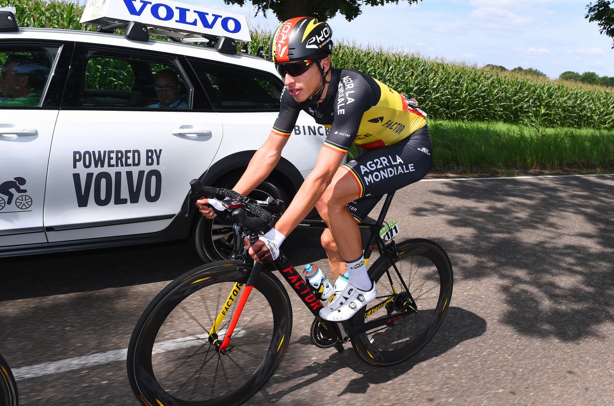 Belgian national champion Oliver Naesen enjoying stage 1