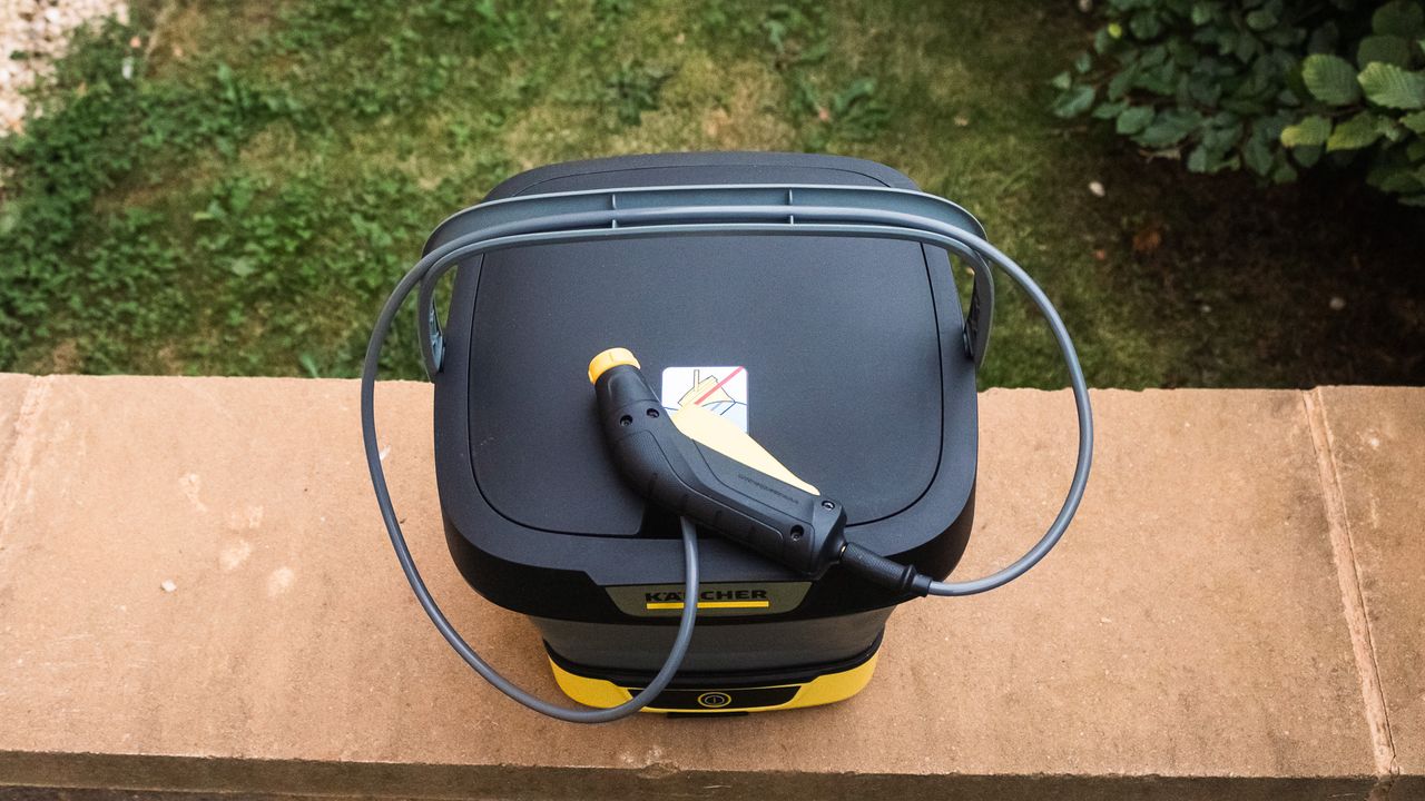 Top-down view of the K&auml;rcher OC3 Foldable Pressure Washer