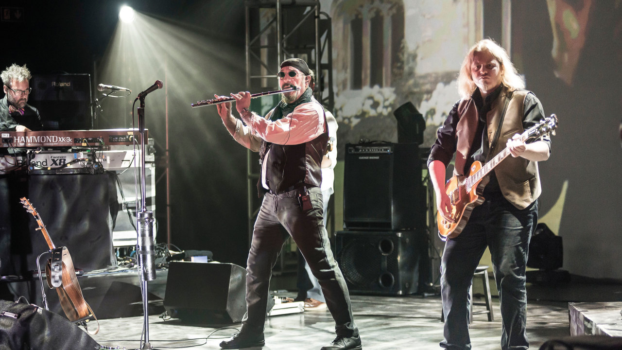 Concert review: Ian Anderson offers Jethro Tull as rock opera