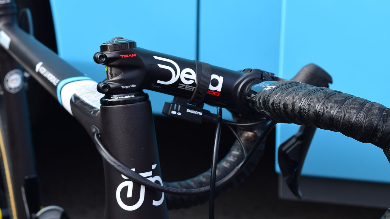 Oliver Naesen runs a negative 17-degree stem